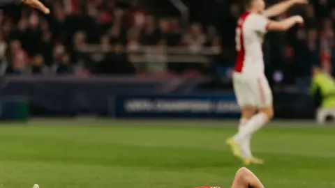 Champions League: Gần như toàn bộ quân đội đã bị tiêu diệt! Ở giải VĐQG thứ bảy, 2 đội Eredivisie Champions League và 3 đội Europa League đều bị loại, chỉ còn lại UEFA Champions League.