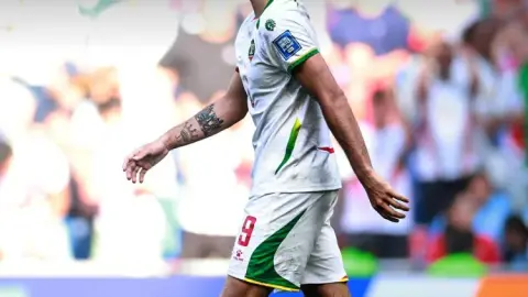 Bỏ lỡ World Cup! Đội trưởng Suriname: Chúng tôi chơi hay hơn Bolivia nhưng bỏ lỡ quá nhiều cơ hội