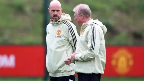 Cựu trợ lý HLV Manchester United: B Fee có khí chất số 10, việc Menu thăng hạng hoàn toàn là nhờ Ten Hag.