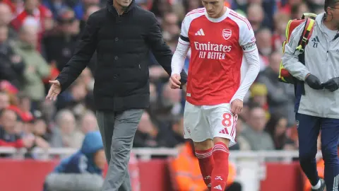 O'Hara cho rằng Odegaard không nên tiếp tục làm đội trưởng Arsenal