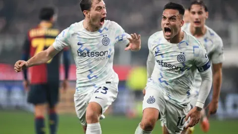Mi Sports tiết lộ cách sắp xếp ăn mừng chức vô địch của Inter Milan: tiền thưởng khoảng 6 triệu euro và cuộc diễu hành vô địch đã được lên kế hoạch