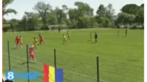 Đội tuyển trẻ quốc gia U15 mất bóng! U15 Romania phản công và ghi bàn, đàn em U15 quốc gia bị dẫn trước 0-1