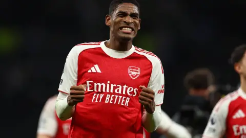 ESPN: Real Madrid muốn chiêu mộ em trai của Cristhian Mosquera