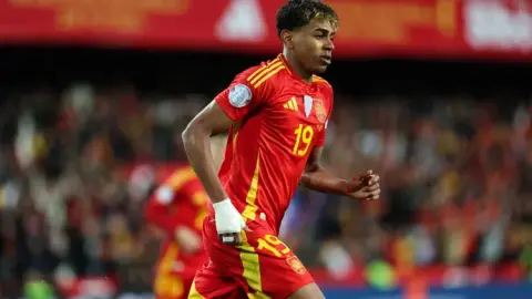 De la Fuente tin Yamal vẫn kịp dự trận mở màn World Cup