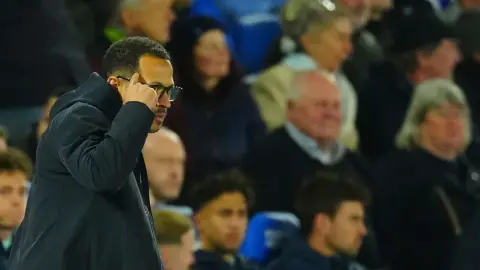Henry nói Chelsea thay HLV quá vội: Bóng đá cũng cần thời gian