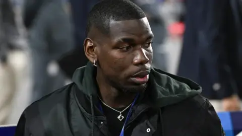 Pogba thừa nhận từng nhiều lần muốn buông xuôi vì chấn thương liên tiếp