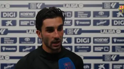 Ferran Torres: Đây là một trong những trận khó nhất mùa, Barca chờ cơ hội chốt chức vô địch