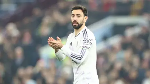 Bruno Fernandes: Đá số 10 là vị trí giúp tôi phát huy tốt nhất
