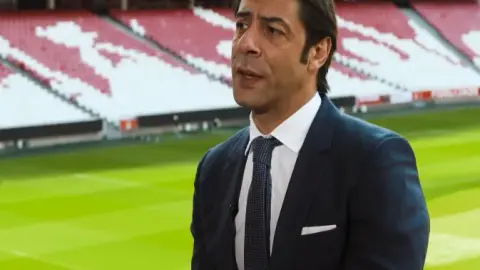 Rui Costa: Trọng tài này từng mắc lỗi nhưng lại bắt chính vào thời điểm quan trọng ở Champions League