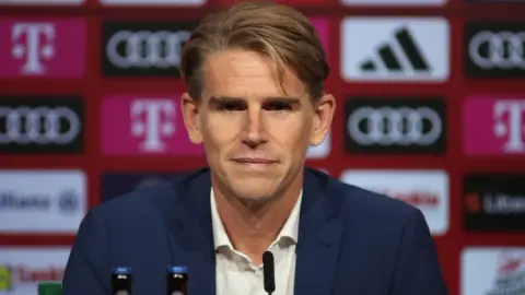 Freund: Trận hòa tuyệt đối trước Heidenheim chắc chắn là rất cay đắng. Vẫn còn hai ngày để chuẩn bị tới Paris.