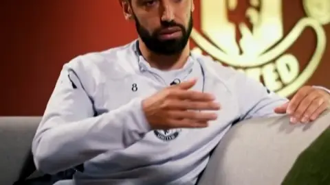 Bruno Fernandes: Tôi từng có thể rời Man United, nhưng thành công ở đây sẽ đặc biệt hơn