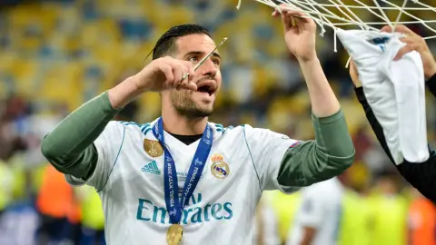 Kiko Casilla: Iker Casillas mãi là huyền thoại và thần tượng lớn nhất của tôi