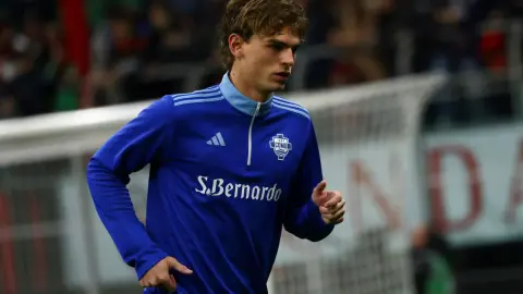 AS: Real Madrid đã quyết định mua lại Nico Paz trước hạn chót 30/5