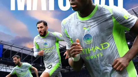Manchester City tung poster cho trận sân khách gặp Everton: Ghế B, Shirki và Gueye nằm trong số 3 cầu thủ