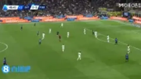 Thuram ghi bàn ở thế đối mặt, Inter dẫn Parma 1-0