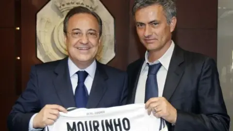 Phóng viên: Mourinho và Florentino Perez dự kiến ​​gặp nhau vào ngày mai để bàn kế hoạch trở lại nghề huấn luyện