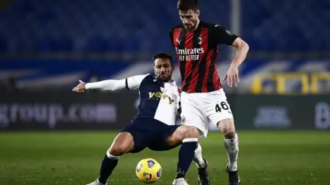 Gabbia: Milan xứng đáng bị la ó, màn trình diễn này hoàn toàn do chúng tôi tự gây ra