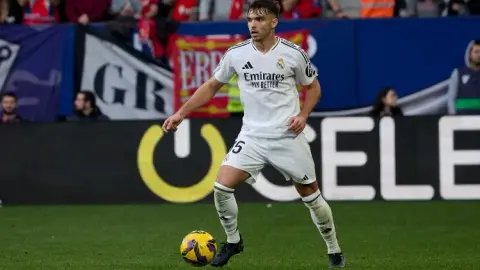 Quá nhiều nỗ lực! Kênh 6: Asensio không dừng lại trong kỳ nghỉ lễ. Real Madrid có bốn ngày nghỉ và anh ấy tập luyện mỗi ngày