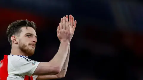 Carragher: Rice hợp đá số 6 hơn Zubimendi ở thời điểm này