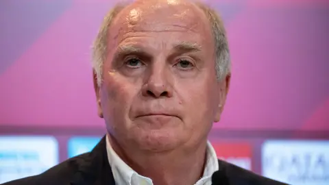 Hoeness: Độ chính xác khi sút của Olise tương tự như Robben. Laimer quan trọng nhưng Maradona thì không.