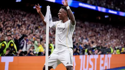Mọi bài viết: Vinicius dự kiến ​​sẽ dành kỳ nghỉ của mình ở Formentera trước World Cup, nơi chỉ có một nghìn dân