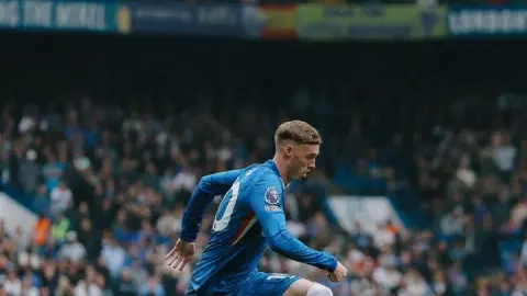 Rừng mất luân chuyển! Carragher: Chelsea trông như đội tan vỡ, vấn đề ở trên hết