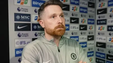 McFarlane thất vọng sau trận thua thứ sáu liên tiếp của Chelsea: Khởi đầu quá tệ, vận may cũng ngoảnh mặt