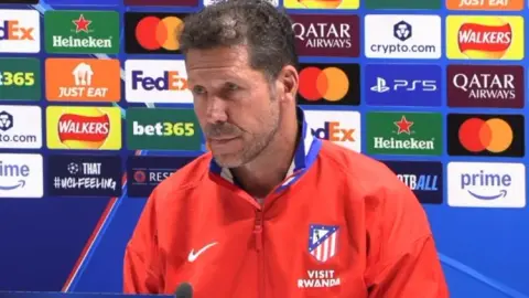 Simeone: Alvarez hiểu rất rõ giải VĐQG Anh và chúng tôi có kế hoạch chiến thuật rõ ràng