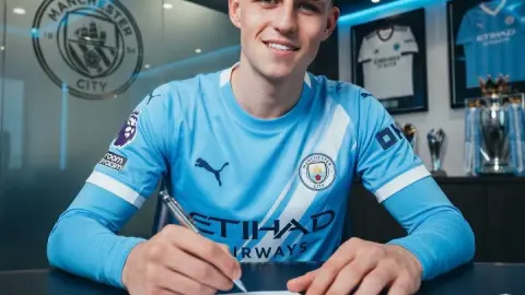 Chúng ta đi đây! Romano: Foden gia hạn hợp đồng với Manchester City đến năm 2030, kèm tùy chọn gia hạn thêm một năm