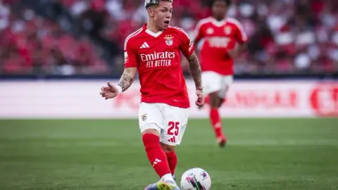 The Athletic: Người phát ngôn của FIFA xác nhận lệnh cấm của Prestiani đã được mở rộng ra cấp độ toàn cầu