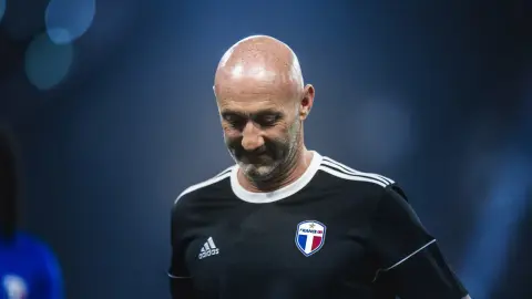 Costacurta: Tôi chán Barthez ở World Cup 1998 đến mức cướp mất cô gái tôi thèm