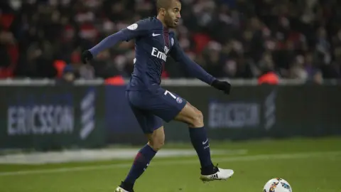 Little Lucas: Chơi Barcelona cùng với Marquinhos là trò chơi khó quên nhất. Tôi rất tiếc vì đã không giành được Champions League