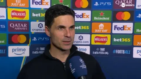 Arteta: Sau nhiều năm làm việc chăm chỉ, anh ấy chỉ muốn đáp lại sự mong đợi của người hâm mộ. Bàn thắng quyết định phải được ghi bởi Saka