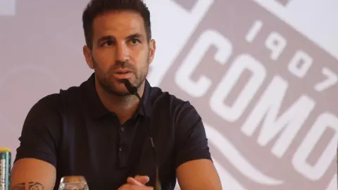 Giám đốc thể thao Como: Không nghi ngờ gì về việc Cesc Fabregas sẽ tiếp tục dẫn dắt, chúng tôi vẫn đang trong thời kỳ trăng mật