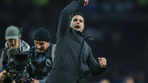 Kỷ lục bất bại và tiến tới trận chung kết Champions League! Arsenal là đội thứ 13 kể từ năm 1999 và cũng làm được điều đó vào năm 2006