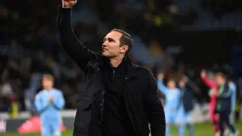 Ông chủ Coventry tin Lampard đủ sức giữ đội ở lại Ngoại hạng Anh