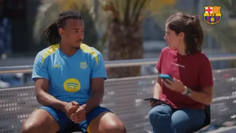 Conde: Anh hy vọng thắng El Clasico và vô địch La Liga. Cựu cầu thủ Barcelona anh muốn hợp tác nhất là Henry