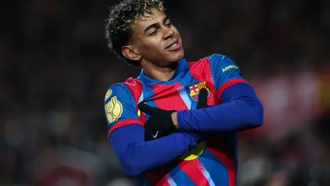 Thể thao thế giới: Yamal xuất hiện trong buổi tập của Barcelona trong trận El Clasico, và vẫn hỗ trợ đồng đội sau chấn thương nặng
