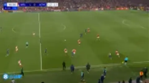 Berta và Simeone đụng độ! AS: Atletico cho rằng Berta thiếu tôn trọng đồng nghiệp cũ