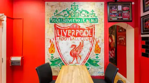 Liverpool đổi kế hoạch tăng giá vé sau phản ứng dữ dội từ CĐV
