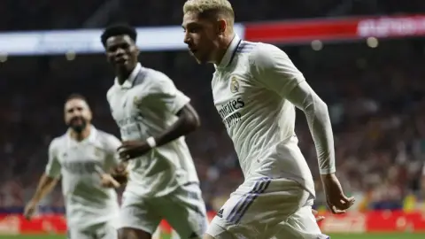 Aspen điểm lại xung đột nội bộ: Dier và Bowyer, Ribery và Robben, Boateng và Lewandowski nằm trong số đó