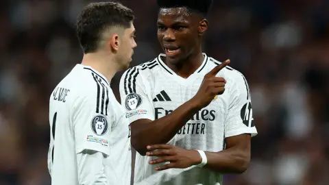 Phóng viên: Tin Real Madrid nội bộ bị một cầu thủ rò rỉ, Real Madrid giờ đây đã trở thành ổ chuột chũi
