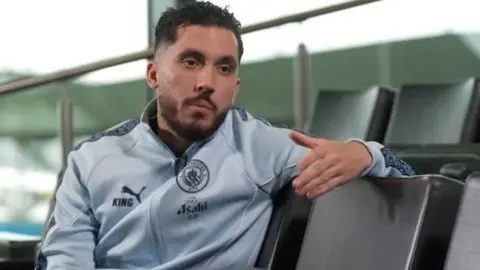 Cherki: Bóng đá là nghệ thuật, làm việc cùng Guardiola là trải nghiệm đặc biệt