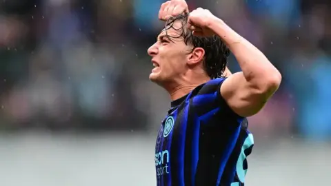 Pio Esposito: Lautaro la tam guong cho cau thu tre, Chivu trao tron niem tin
