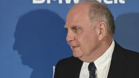 Hoeness: Đức vẫn có cơ hội ở World Cup nếu Nagelsmann gắn kết được tập thể