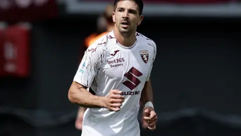 Tạm xếp 5 trong danh sách vua phá lưới Serie A! Romano: Ngoài River Plate, nhiều CLB quan tâm Simeone