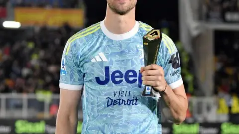 12 nhấp nháy trong vài giây! Chính thức: Vlahovic bầu Lecce 0-1 Cầu thủ xuất sắc nhất trận của Juventus