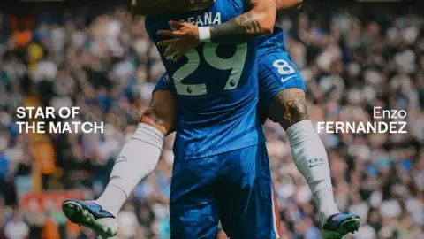 Đá phạt! Enzo là cầu thủ hay nhất của Chelsea trong trận gặp Liverpool