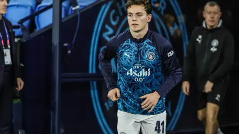 Manchester City: Nipan được ban huấn luyện Manchester City đánh giá cao và nhiều khả năng sẽ cùng đội bóng tham dự chuyến du đấu châu Á mùa hè này