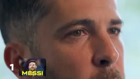 Alba xếp sao Barcelona: Messi, Iniesta, Ronaldinho, Puyol, Eto'o